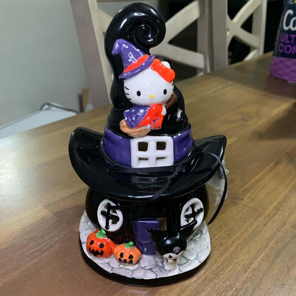 Hello Kitty Witch Hat Tea Light Holder
